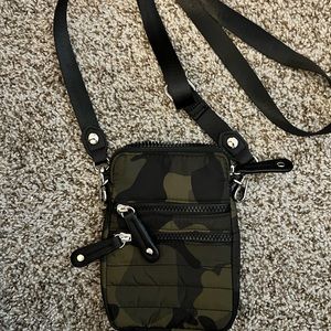 Squared crossbody! Camo!